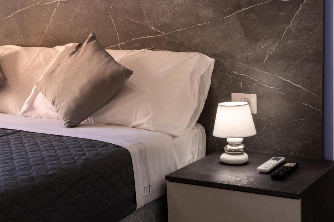 Partenope Guest House Neapol Zewnętrze zdjęcie